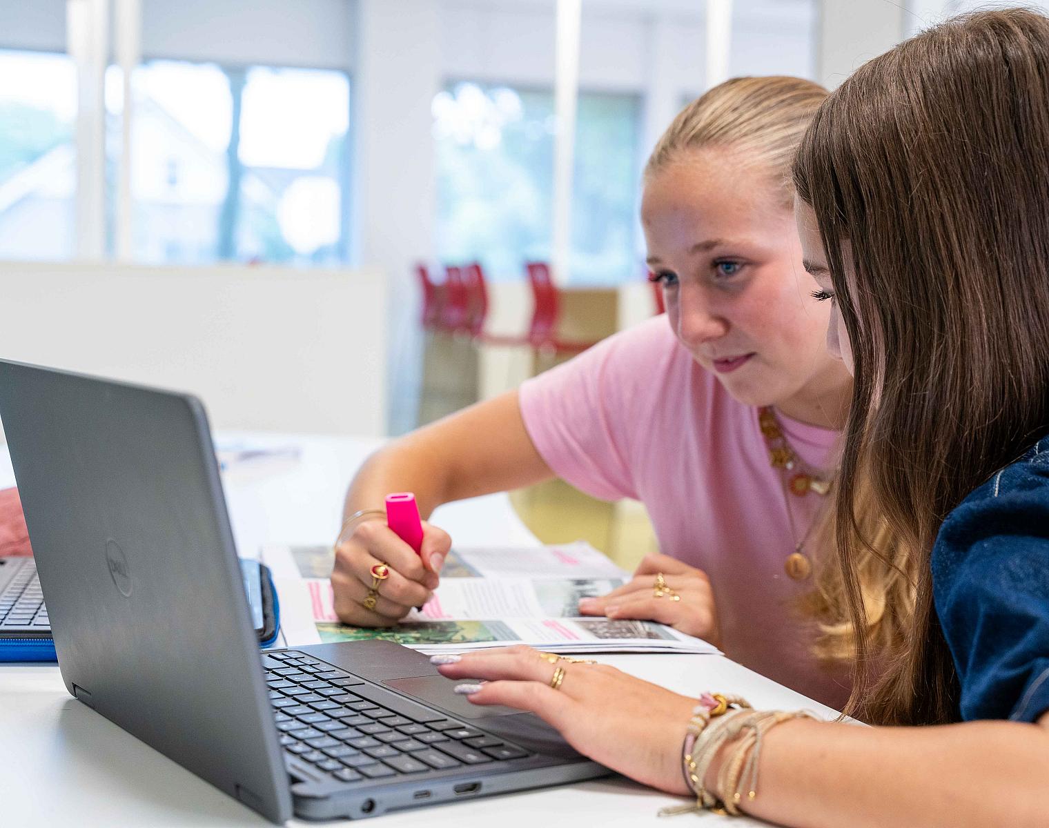 d' Oultremontcollege